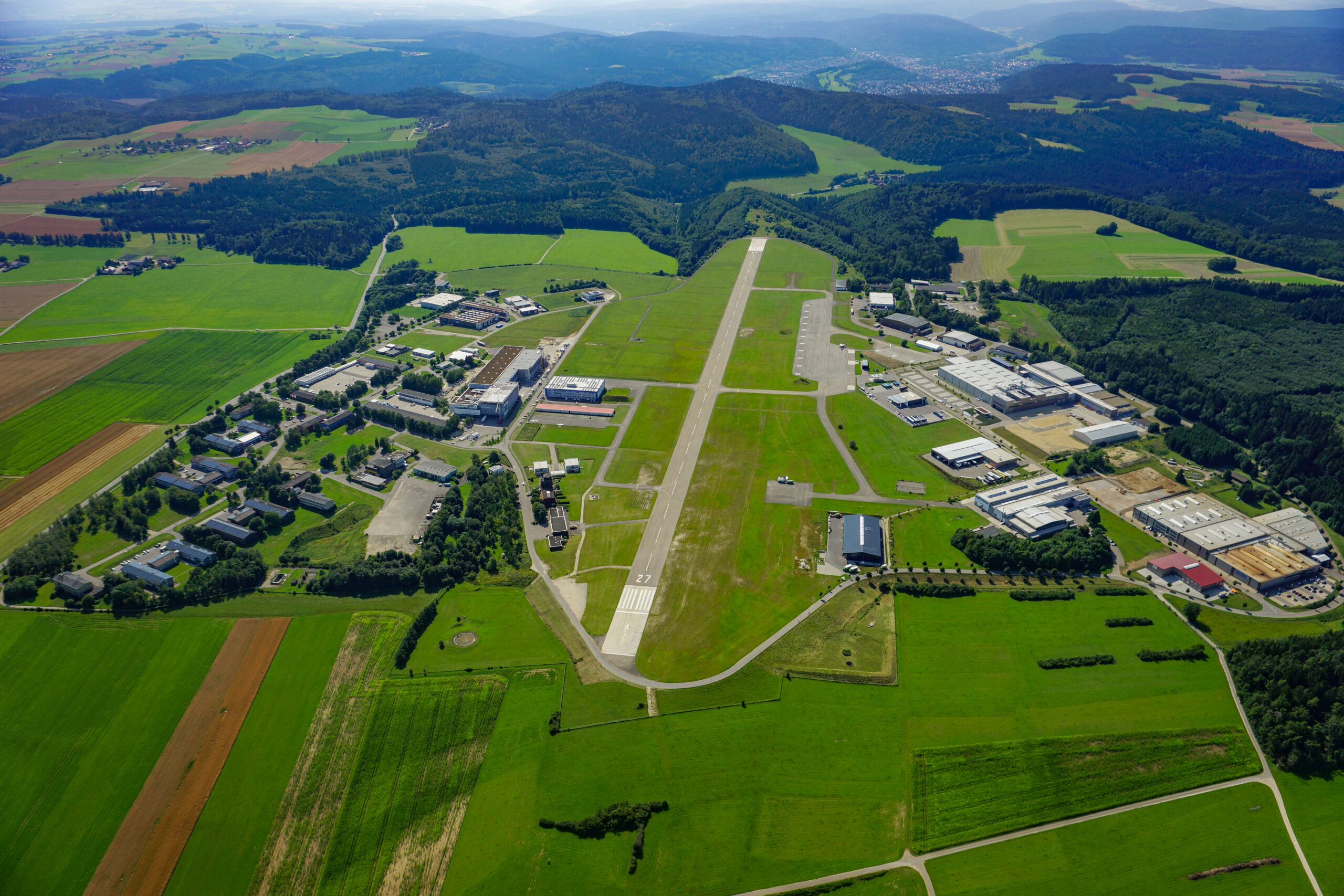 Take Off Gewerbepark Neuhausen Ob Eck